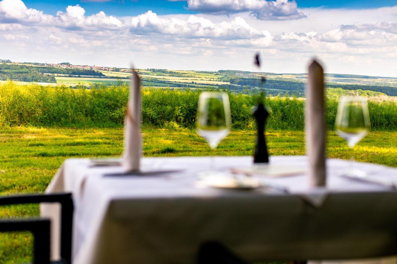 אנרודה Hotel & Restaurant Lengefelder Warte מראה חיצוני תמונה